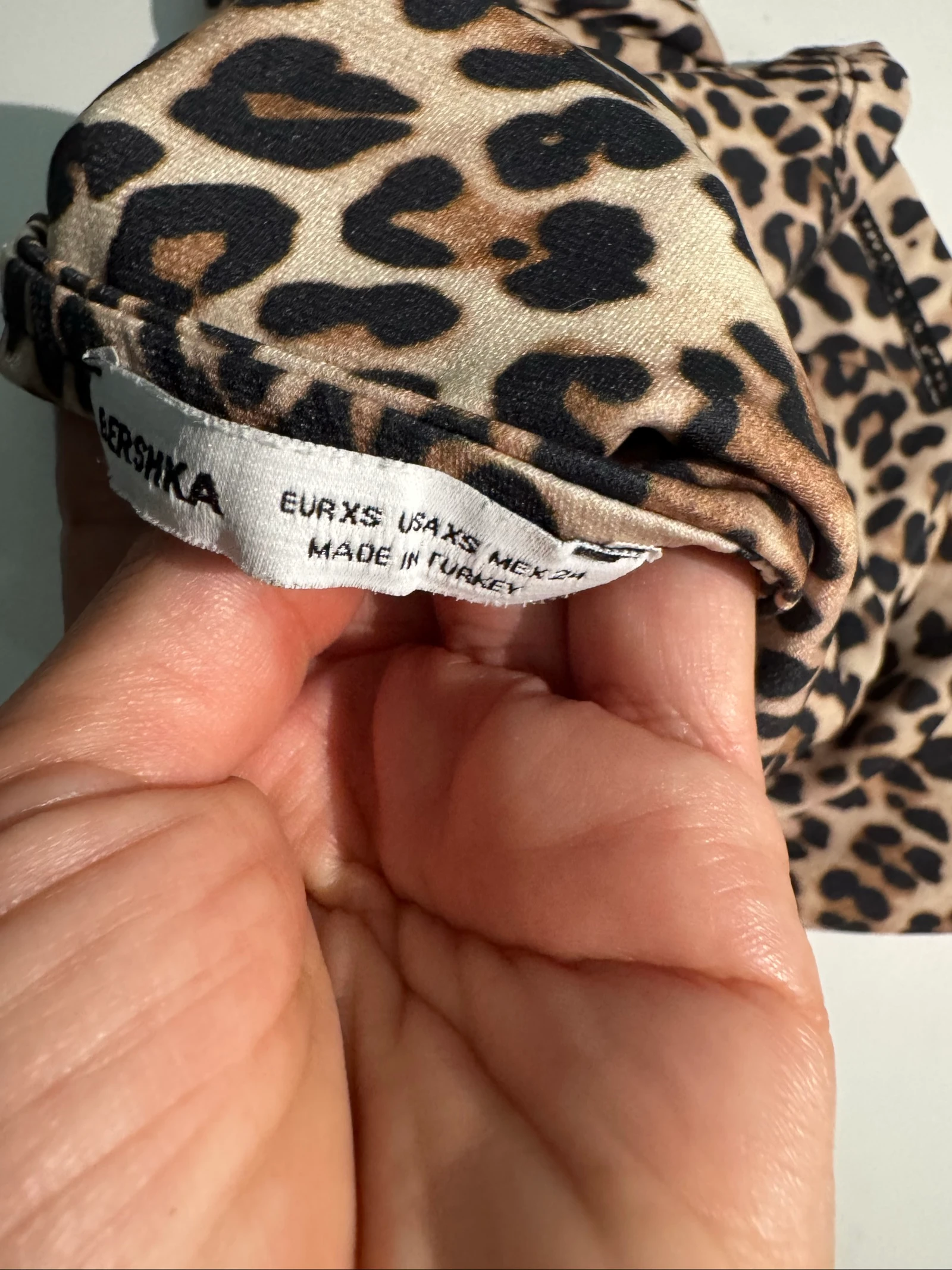 Top à encolure léopard Bershka T/xs – photo 3